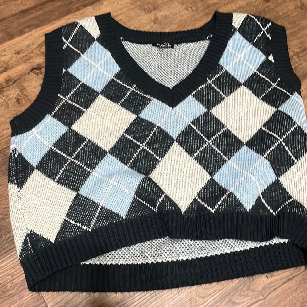 patterned rue21 sweater vest